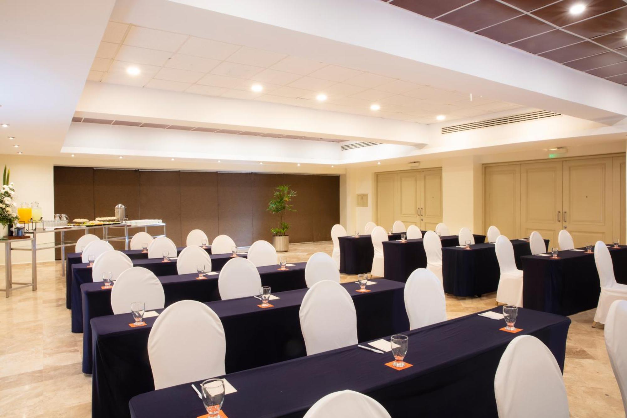 Krystal Cancún Exteriér fotografie